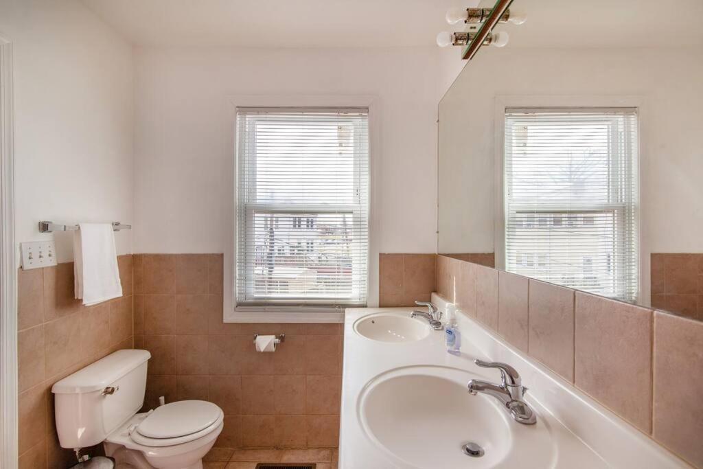 Relaxing, Spacious, Private, Walkable In Petworth! Washington Exteriör bild